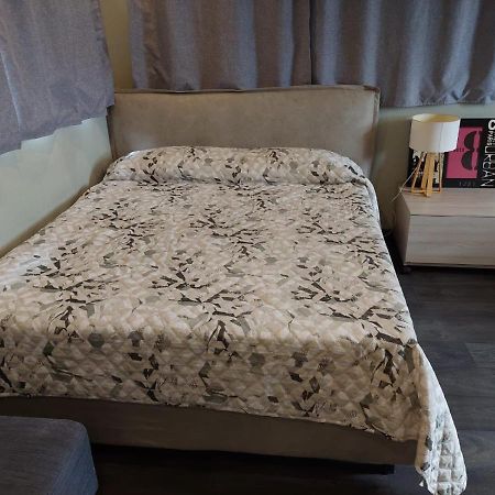 ピアチェンツァCasa Annaliaアパートメント エクステリア 写真